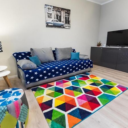 Travel Homzzz Central Apartments - Tusnad Targu-Mures Bagian luar foto