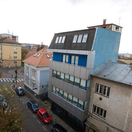 Travel Homzzz Central Apartments - Tusnad Targu-Mures Bagian luar foto